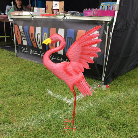 Pink Flamingo (Metal)