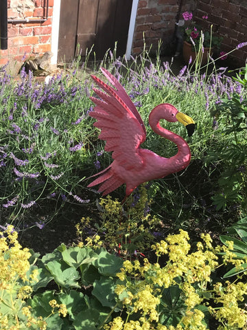 Pink Flamingo (Metal)